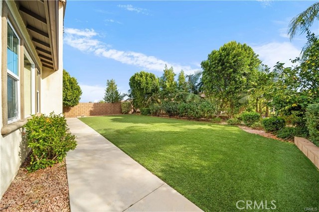 Detail Gallery Image 3 of 19 For 17151 Guarda Dr, Chino Hills,  CA 91709 - 4 Beds | 3/1 Baths