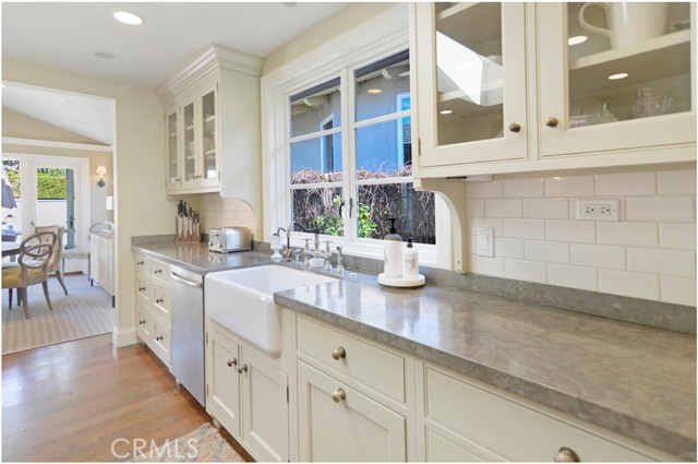 Detail Gallery Image 60 of 75 For 3 N Stonington Rd, Laguna Beach,  CA 92651 - 3 Beds | 2/1 Baths