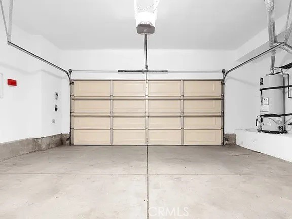 Detail Gallery Image 9 of 21 For 3812 Carrotwood St, Riverside,  CA 92501 - 3 Beds | 2/1 Baths