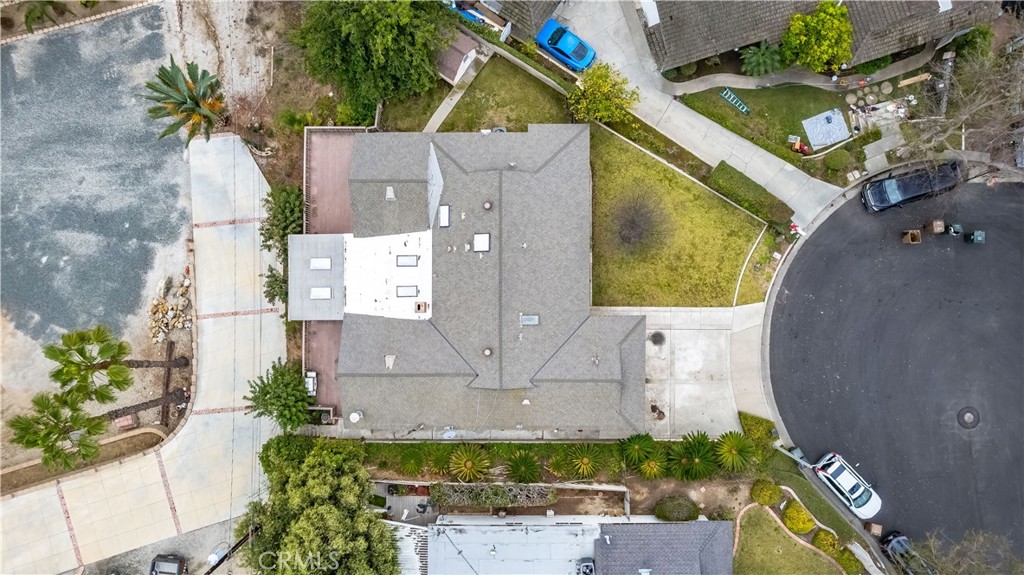 https://media.crmls.org/medias/70945833-a33b-4ca5-b044-edeebb6d40bd.jpg?preset=X-Large