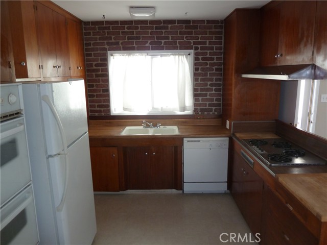 Detail Gallery Image 13 of 17 For 518 Palm Drive, Hermosa Beach,  CA 90254 - 2 Beds | 1 Baths