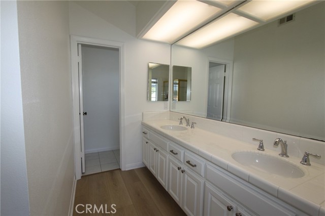 Detail Gallery Image 15 of 28 For 213 Calle Serena, San Clemente,  CA 92672 - 4 Beds | 3 Baths