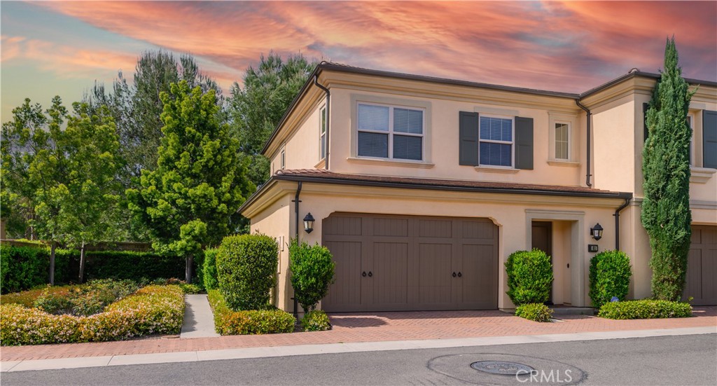 61 Overbrook, Irvine, CA 92620