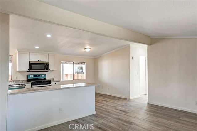 Detail Gallery Image 7 of 42 For 1721 E Colton Ave #122,  Redlands,  CA 92374 - 3 Beds | 2 Baths