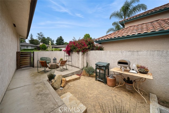 5933 Birkdale Lane, San Luis Obispo CA: https://media.crmls.org/medias/709bcc92-d48f-4548-b4ee-b938f7ea2048.jpg