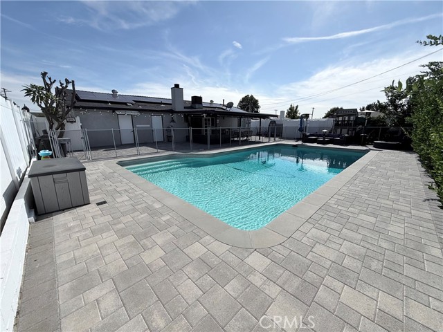 Detail Gallery Image 24 of 24 For 11243 Mclennan, Granada Hills,  CA 91344 - 3 Beds | 3 Baths