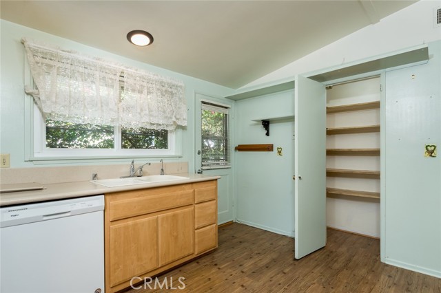 3614 Burritt Way, Glendale CA: https://media.crmls.org/medias/709c7f73-29e6-4470-970d-a242058d94cc.jpg