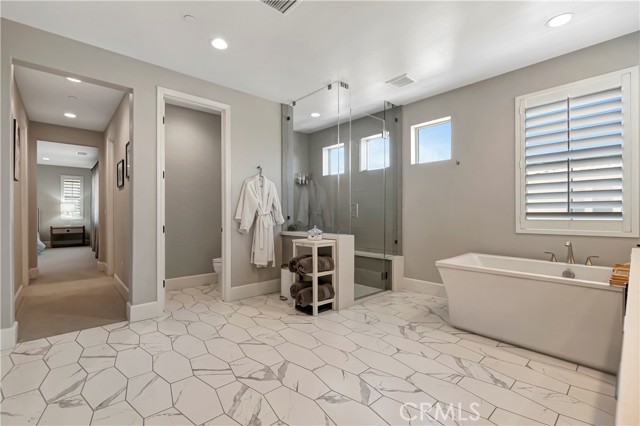 17311 Juniper Lane, Huntington Beach CA: https://media.crmls.org/medias/709cebbc-fc76-48b0-afd1-96b1112fe740.jpg