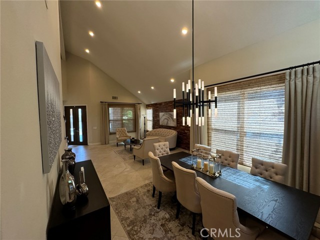 6 Lakeridge, Rancho Santa Margarita CA: https://media.crmls.org/medias/709e1d60-bf63-448a-8294-9a140f2c4eba.jpg