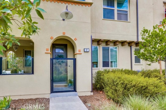 97 Adelfa Street, Rancho Mission Viejo CA: https://media.crmls.org/medias/709e2254-96a8-48f1-81a6-62ee9c59b5a0.jpg