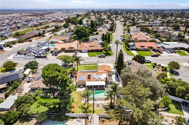 19692 Rowan Avenue, Rialto CA: https://media.crmls.org/medias/709f603e-807d-49ad-9f23-8d62397d7d1a.jpg