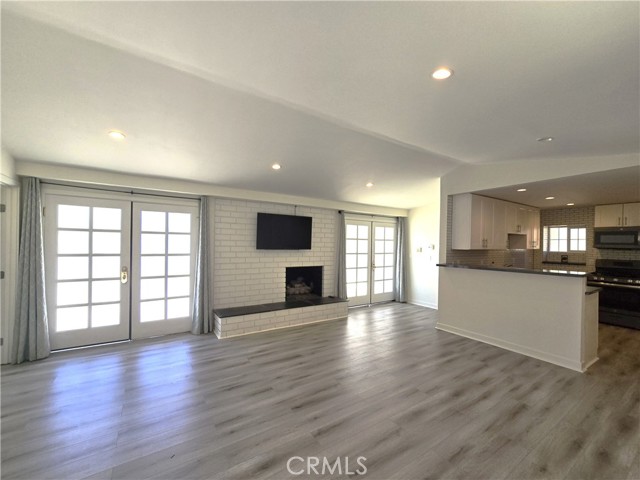 202 Bentley CIR