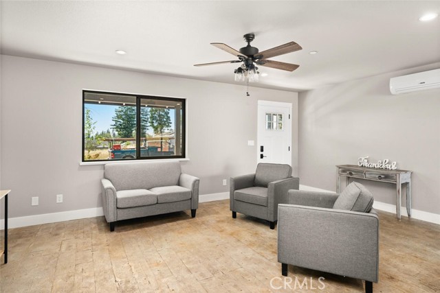 Detail Gallery Image 3 of 40 For 5676 Paradise Ave, Paradise,  CA 95969 - 3 Beds | 2 Baths