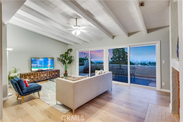 9 Cypress Way, Rolling Hills Estates, California 90274, 3 Bedrooms Bedrooms, ,2 BathroomsBathrooms,Residential,Sold,Cypress,SB21222599