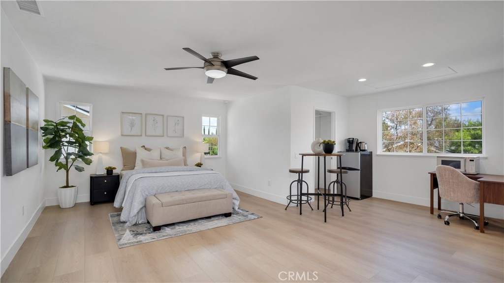 70a0ea75 0c6f 4b4a 90da 9163e401cd19