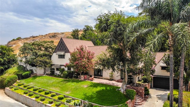 4475 Houghton Avenue Riverside, California Fantastic location* Tucked Away near Lake Evans Fairmount Park with Exceptional Views to enjoy and relax* Antique Lover’s Delight * Quality from the Past! This ageless Beauty Looks like a Million! Easy Commute* The location is perfect for an evening brisk stroll to The Mission Inn as well as several new restaurants to choose from * Enjoying the Historical Riverside District filled with many homes have their own unique character that takes your breath away* Blast From The Past***
An Abundance of 3413 SQFT of living space sitting on a huge lot totaling 23,087 sqft or .53 Acre two separate lots with own APN#s* 6 large bedrooms* 3.25 Bathrooms*Authentic wood floors throughout* Back yard Waterfall* This home offers abundant of opportunity you have to see it to write your own description of this unique beauty* The pictures and video will give you a teaser of what’s this house really looks like, your visit will confirm the quality and the unbelievable location where you will enjoy the sound of silence and Privacy* With some work and love, it doesn’t take much to realize what a special home this is and can become* The neighborhood provides majestic residences with luxury lots and character* Seeing in believing***VideoLink - https://www.qwikvid.com/realestate/go/v1/mls/?idx=ftiBgnloXKDHnHXwwk4ONVWvZRRVQXV5