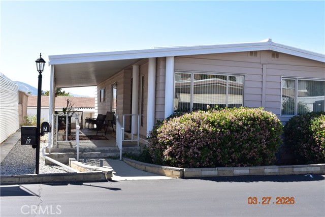 2200 #7 W Wilson, Banning CA: https://media.crmls.org/medias/70a2071b-5429-4c7e-8f1f-5cff3941d2b4.jpg