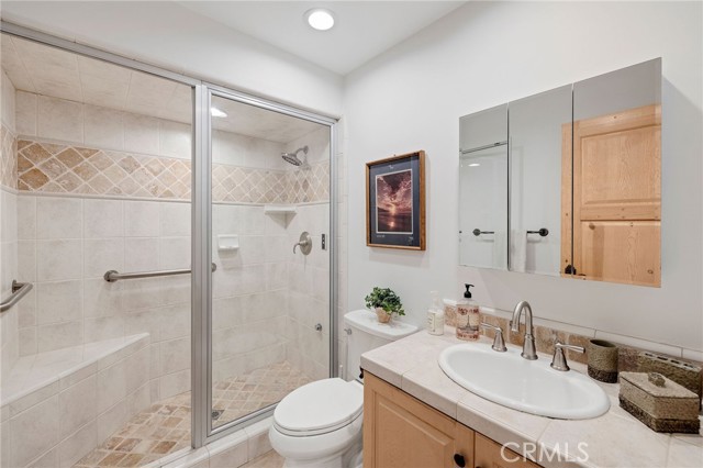 Detail Gallery Image 49 of 60 For 727 Esplanade #302,  Redondo Beach,  CA 90277 - 2 Beds | 2 Baths