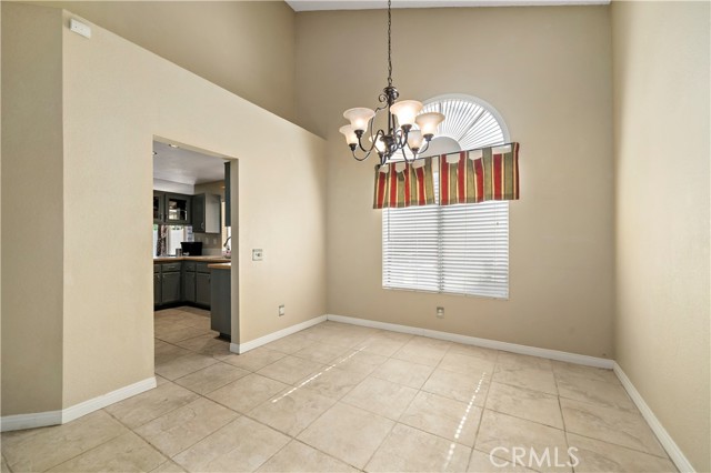 Detail Gallery Image 9 of 37 For 27704 Camino Bella, Menifee,  CA 92585 - 4 Beds | 2/1 Baths