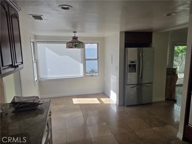 Detail Gallery Image 13 of 45 For 5704 Miguel Way, Long Beach,  CA 90814 - 5 Beds | 3 Baths