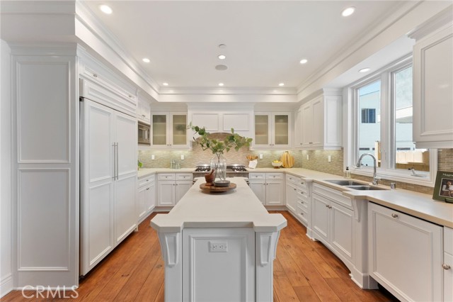 Detail Gallery Image 9 of 45 For 3201 4th Ave, Corona Del Mar,  CA 92625 - 3 Beds | 2/1 Baths