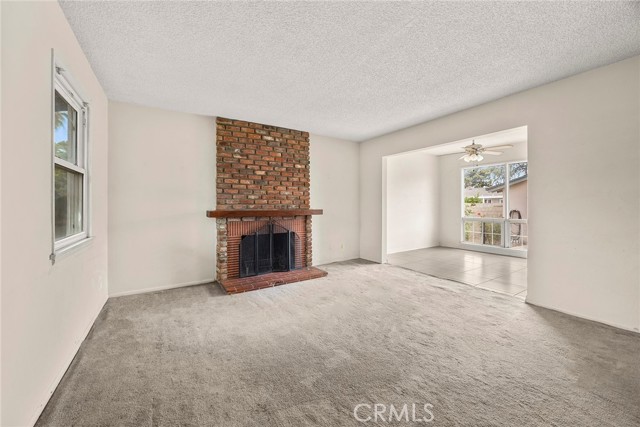 1208 E Commonwealth Avenue, Fullerton CA: https://media.crmls.org/medias/70a3d7f9-1cec-4940-a0e5-97536f2eae44.jpg