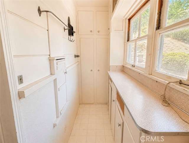 12229 Alta photo 14