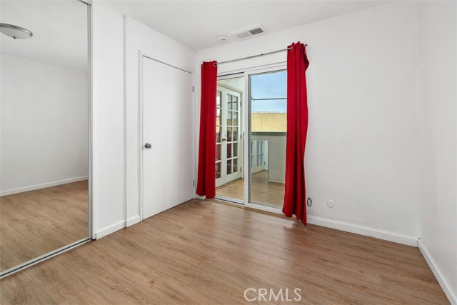 3142 Midway Drive, San Diego CA: https://media.crmls.org/medias/70a6a71e-9529-4d7e-9009-9ce3fad9ad6e.jpg