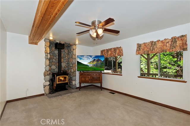 Detail Gallery Image 11 of 57 For 594 Old Toll Rd, Lake Arrowhead,  CA 92352 - 4 Beds | 3/1 Baths