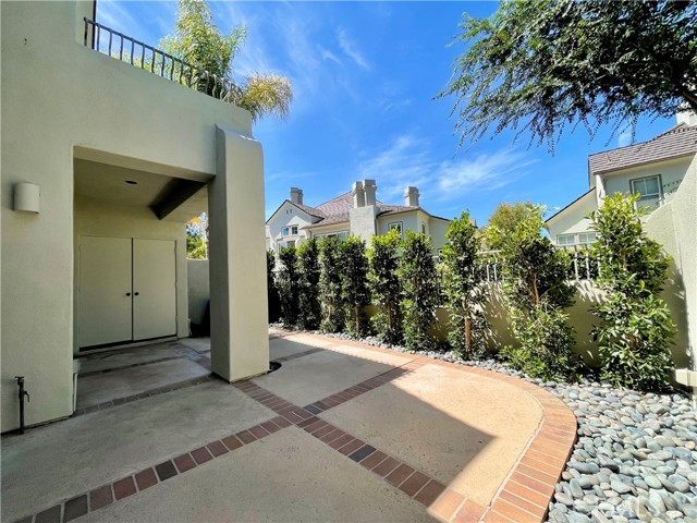 Detail Gallery Image 27 of 33 For 3 Longbourn Aisle, Irvine,  CA 92603 - 3 Beds | 3 Baths