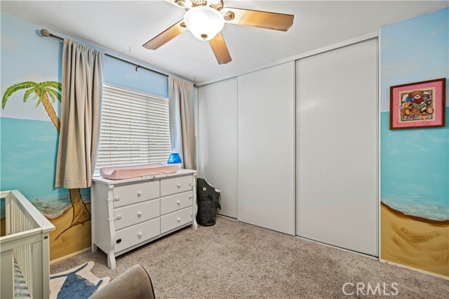 21742 Grovepark Drive, Saugus CA: https://media.crmls.org/medias/70a8afb8-38ed-4b5c-9f62-da4c6e1c310c.jpg
