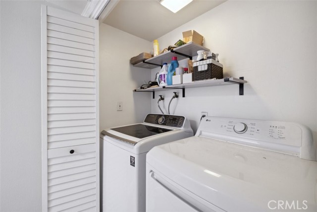 4455 Fulton Avenue, Sherman Oaks CA: https://media.crmls.org/medias/70a8dff3-cd43-4ea9-b8d5-ed5886da8793.jpg