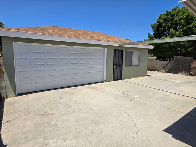 6025 Florence Street, Riverside CA: https://media.crmls.org/medias/70aa288a-cd78-48f0-a022-3b47a1b5a0aa.jpg