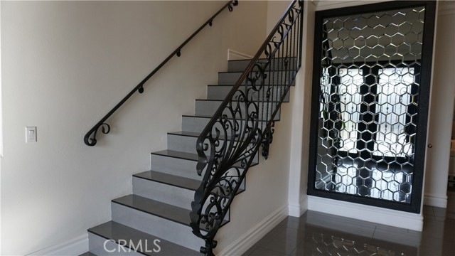 Detail Gallery Image 6 of 48 For 6895 Baroque Ct, San Bernardino,  CA 92407 - 5 Beds | 4 Baths