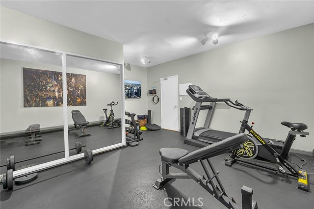 Detail Gallery Image 27 of 41 For 3907 La Crescenta Avenue #208,  La Crescenta,  CA 91214 - 1 Beds | 1 Baths