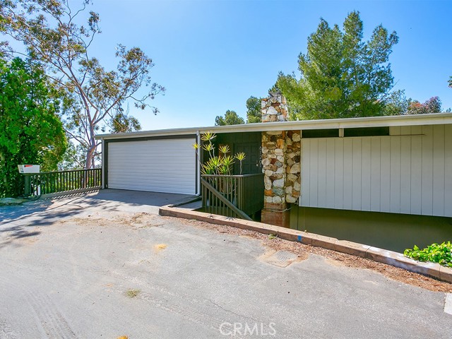 Image 2 for 6120 Rodgerton Dr, Los Angeles, CA 90068