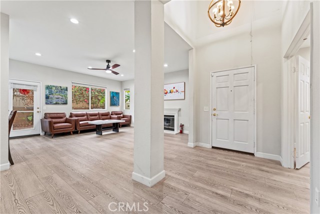 Detail Gallery Image 7 of 31 For 21 New Jersey, Irvine,  CA 92606 - 5 Beds | 3 Baths