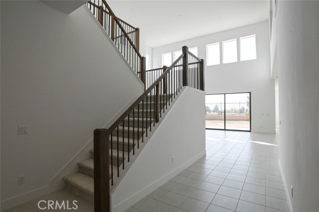 Detail Gallery Image 48 of 65 For 20552 Edgewood Ct, Chatsworth,  CA 91311 - 5 Beds | 5/1 Baths