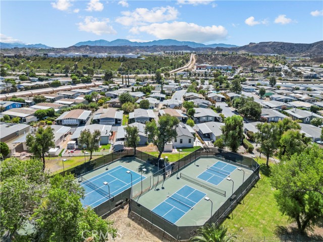 Detail Gallery Image 40 of 41 For 21424 Bramble, Saugus,  CA 91350 - 2 Beds | 2 Baths