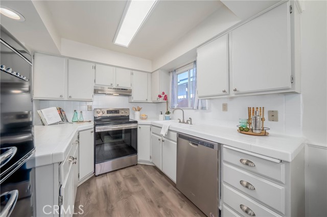 13370 Venus, Clearlake Oaks CA: https://media.crmls.org/medias/70b0b09d-8d91-4e8f-baeb-899cff9eabda.jpg