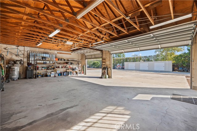 Detail Gallery Image 16 of 42 For 9816 Burnet, North Hills,  CA 91343 - 3 Beds | 2 Baths