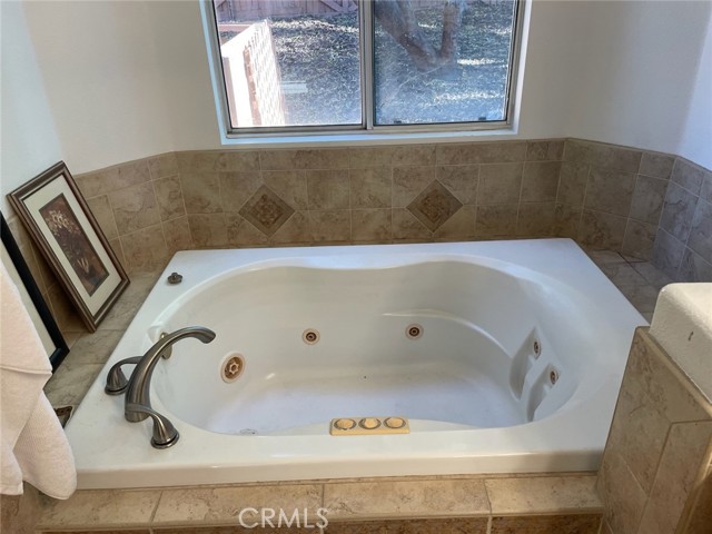 Detail Gallery Image 13 of 25 For 2830 Taylor Ave, Corona,  CA 92882 - 4 Beds | 2 Baths
