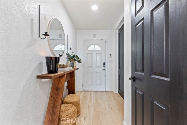 Detail Gallery Image 5 of 41 For 2212 Lavon, Ceres,  CA 95307 - 3 Beds | 2 Baths