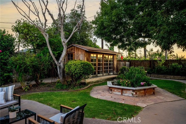 3273 Indiana Ave, Costa Mesa CA: https://media.crmls.org/medias/70b10a10-0244-4e3e-87ee-81e58ac7f188.jpg