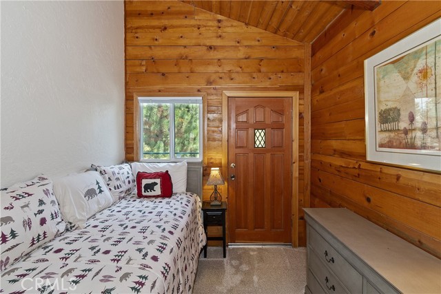 Detail Gallery Image 24 of 49 For 27026 Overlook Ln, Lake Arrowhead,  CA 92352 - 2 Beds | 1/1 Baths