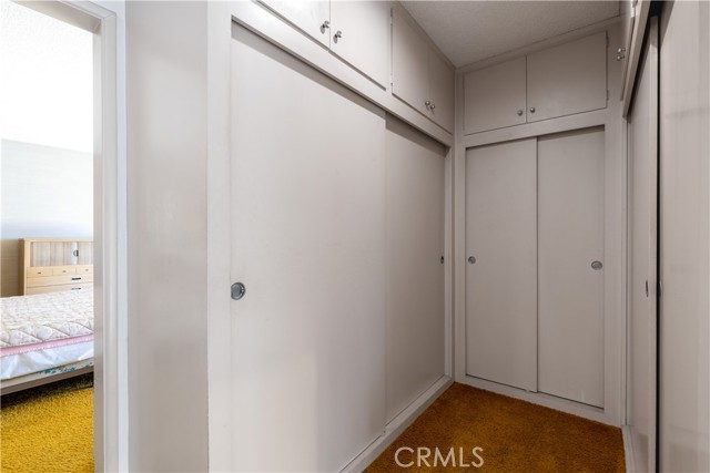 Detail Gallery Image 26 of 46 For 4955 Southridge Ave, View Park,  CA 90043 - 4 Beds | 4/1 Baths