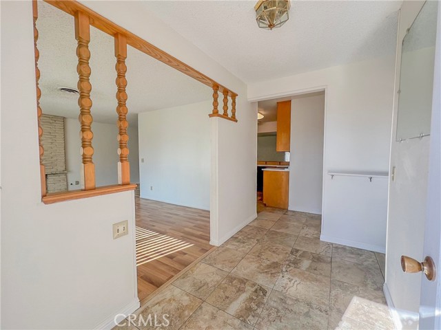 Detail Gallery Image 4 of 28 For 285 Brandon Way, Hemet,  CA 92545 - 2 Beds | 2 Baths