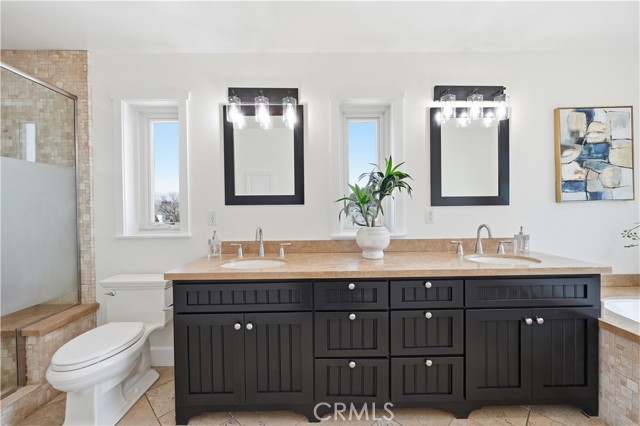 Detail Gallery Image 34 of 49 For 1808 Manzanita Lane, Manhattan Beach,  CA 90266 - 5 Beds | 3 Baths