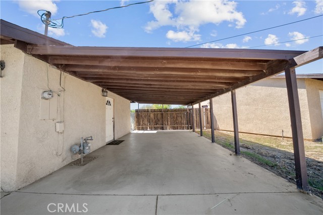 7684 Oakwood Ave, Hesperia, CA 92345 photo 14