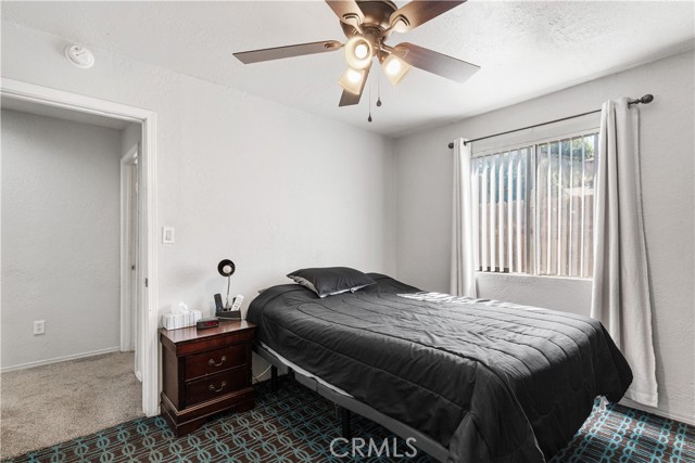 518 Lincoln Avenue, Bakersfield CA: https://media.crmls.org/medias/70b4237b-2986-43ed-a50e-af086c8c599d.jpg